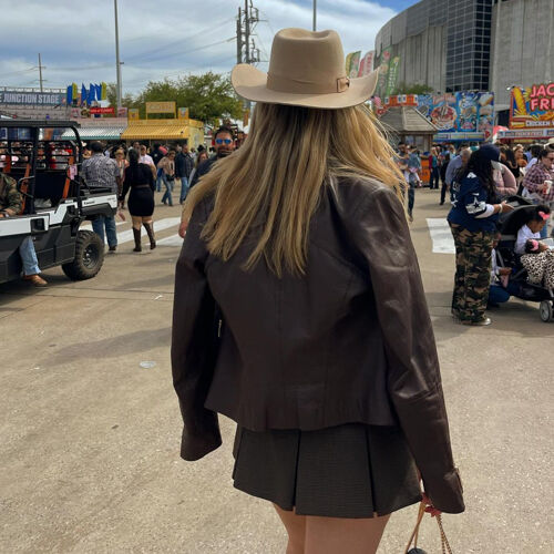 Perfecto femme en cuir